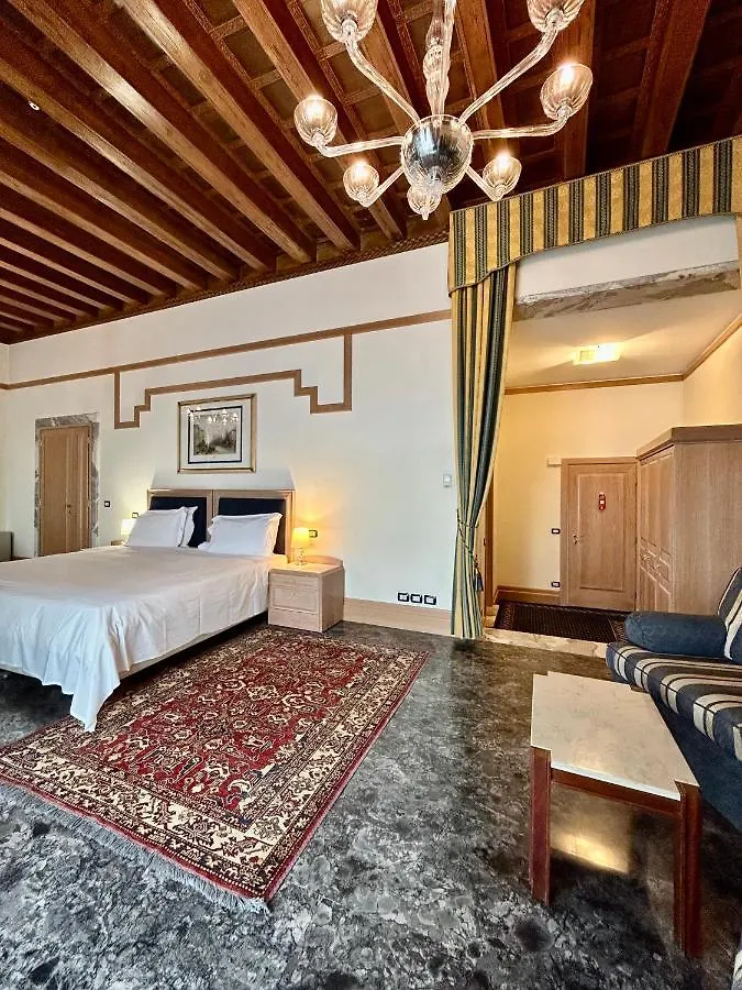 Foscari Palace Wenecja 4*,
