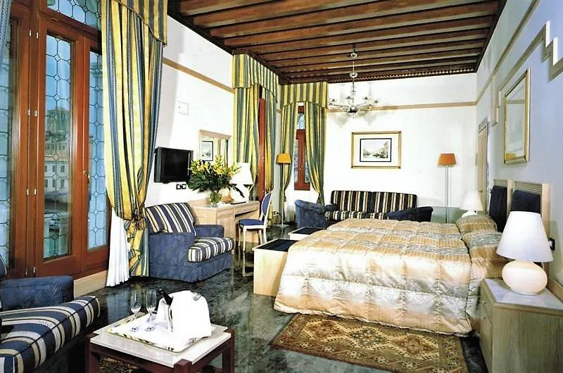 Foscari Palace Wenecja 4*,